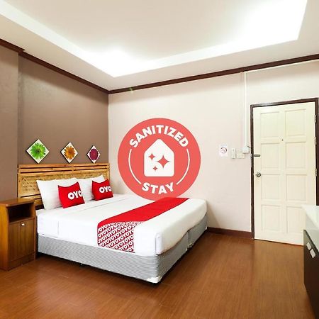 צ'יאנג סאן Oyo 359 Golden Nakara Place מראה חיצוני תמונה