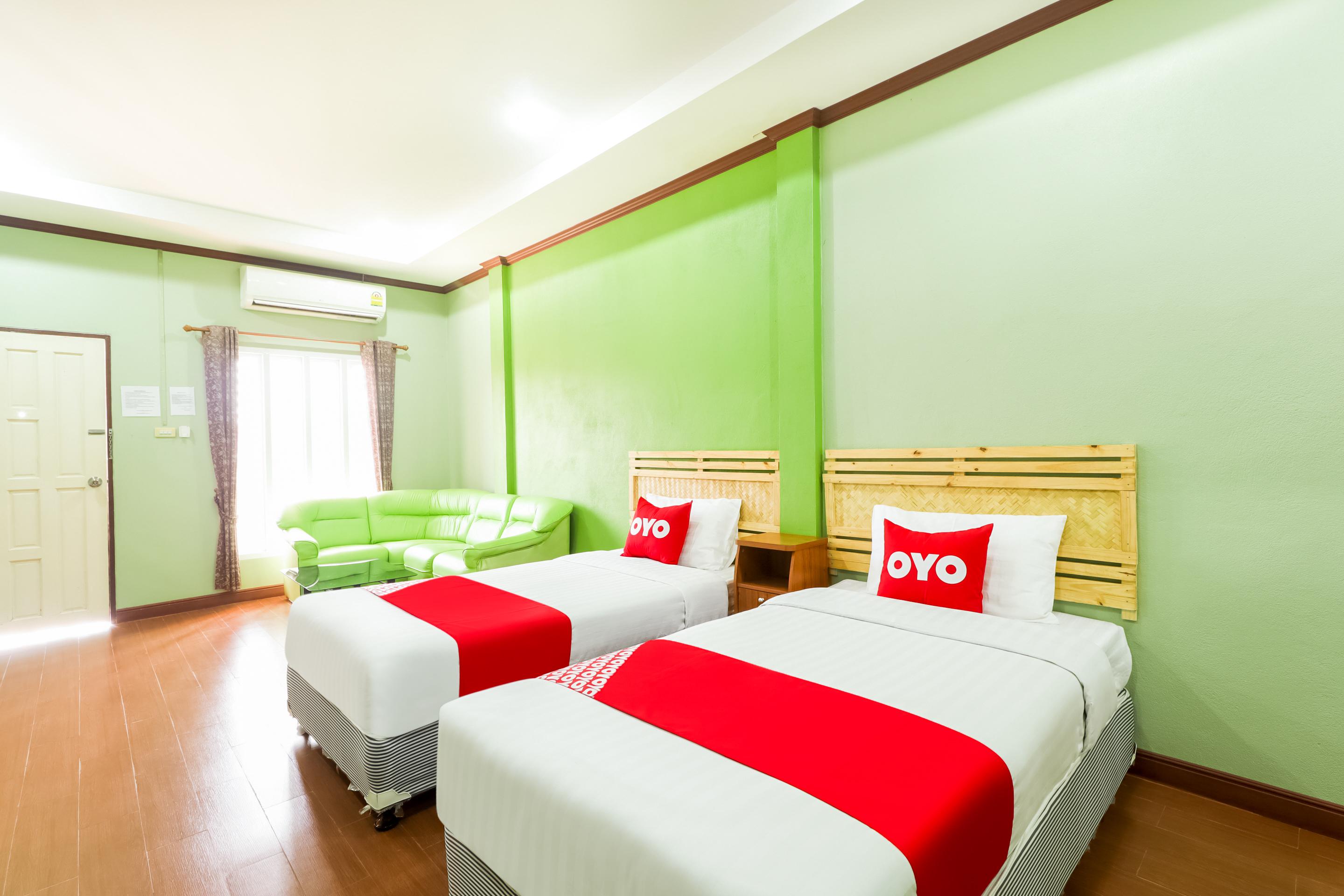 צ'יאנג סאן Oyo 359 Golden Nakara Place מראה חיצוני תמונה
