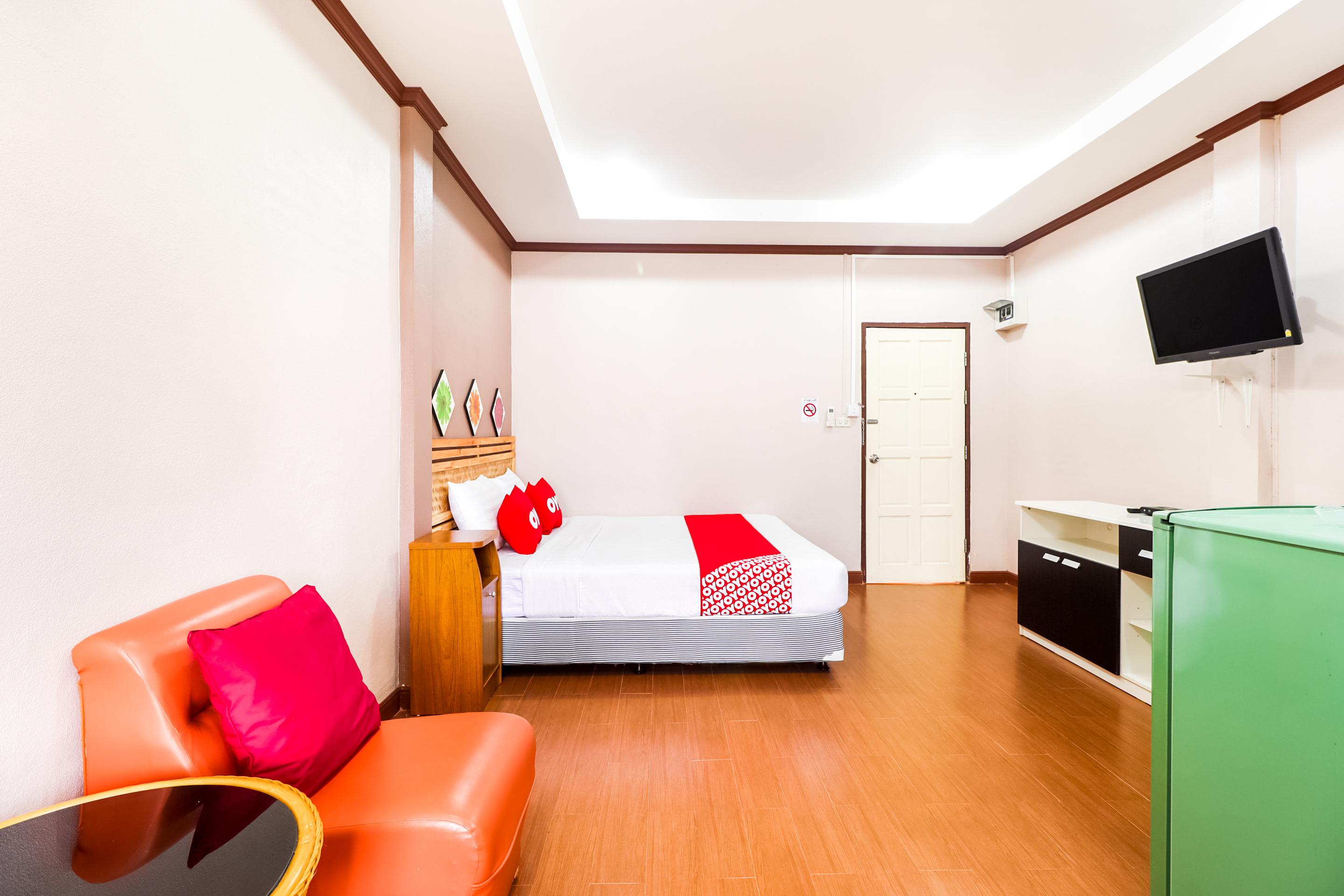 צ'יאנג סאן Oyo 359 Golden Nakara Place מראה חיצוני תמונה