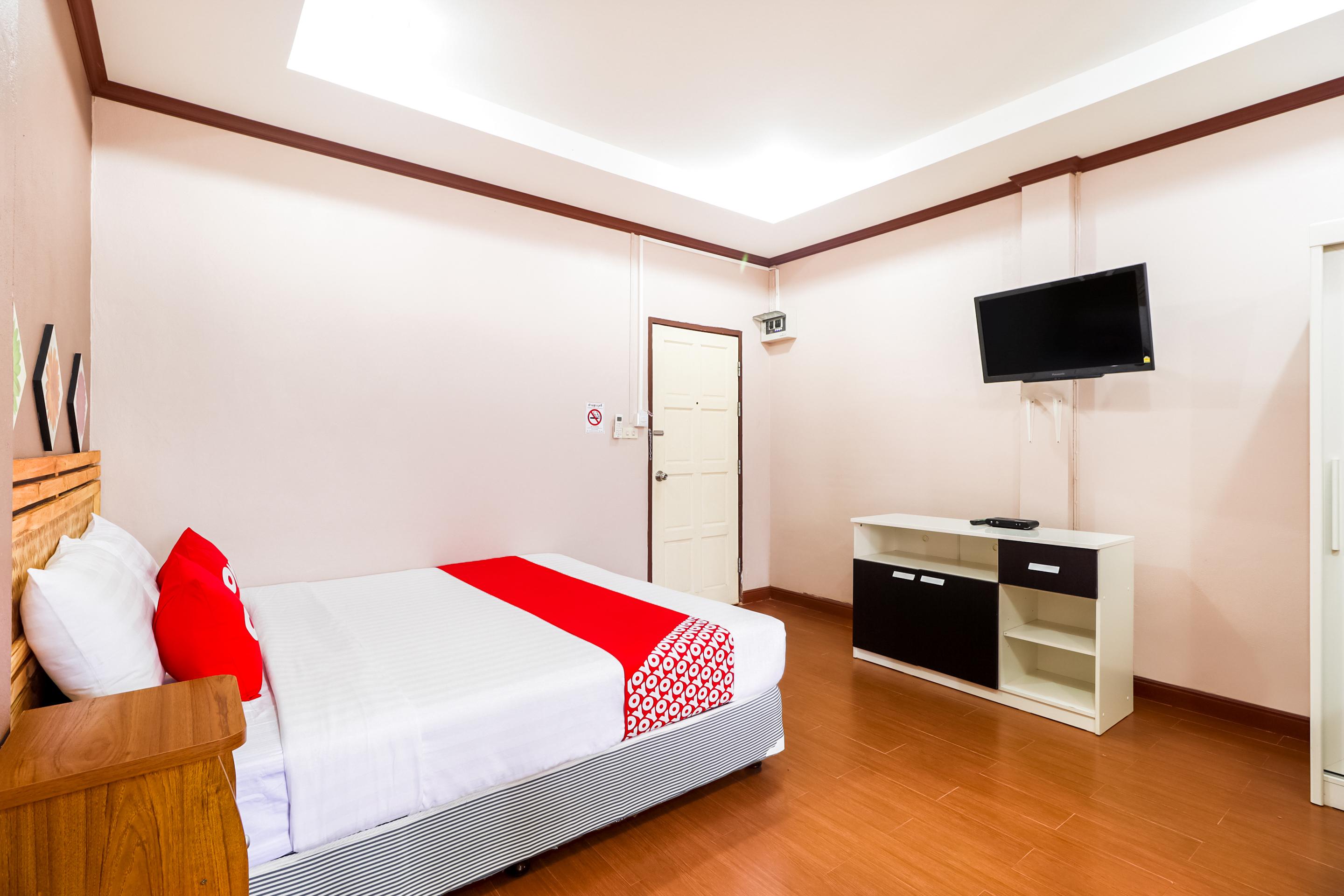 צ'יאנג סאן Oyo 359 Golden Nakara Place מראה חיצוני תמונה