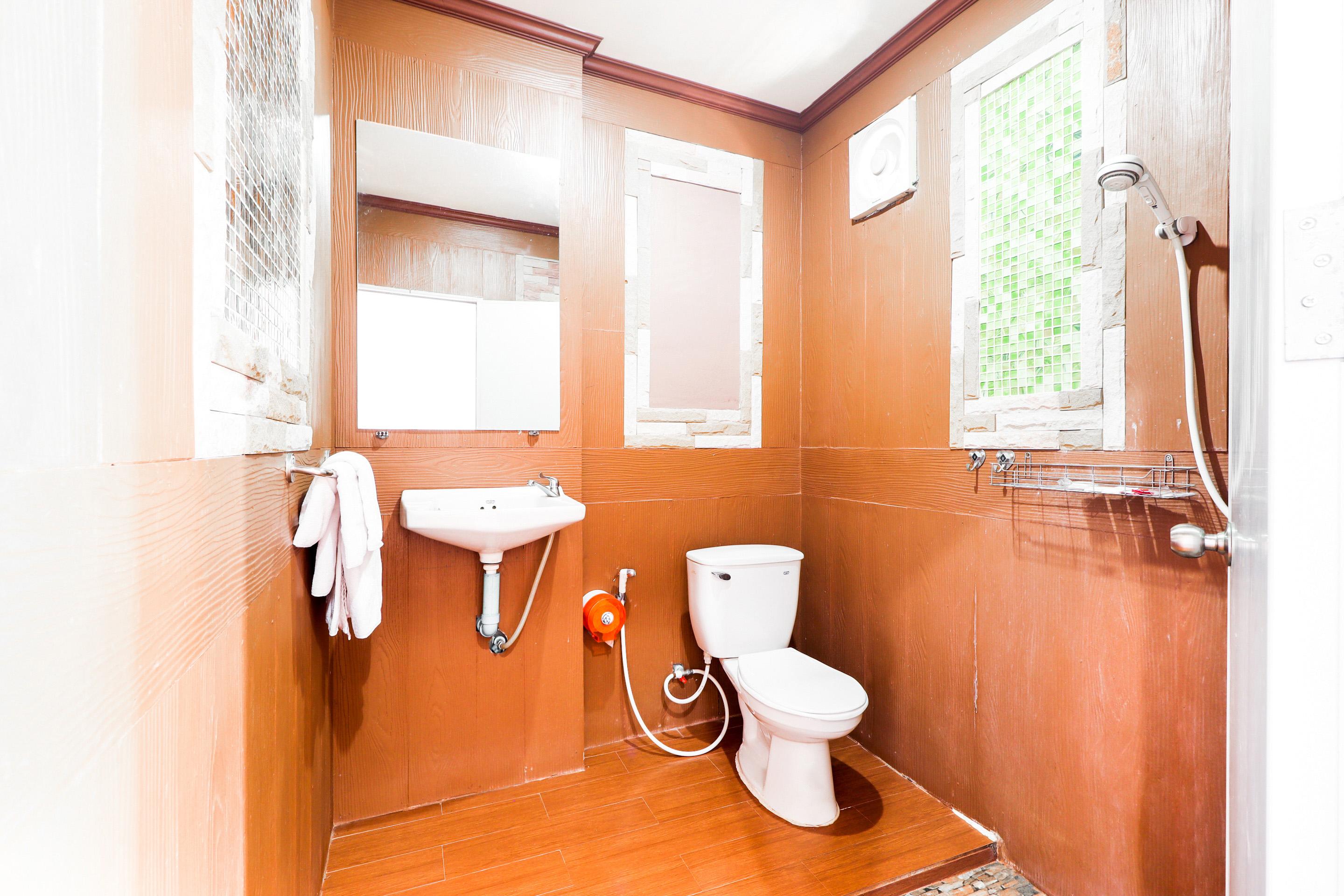צ'יאנג סאן Oyo 359 Golden Nakara Place מראה חיצוני תמונה