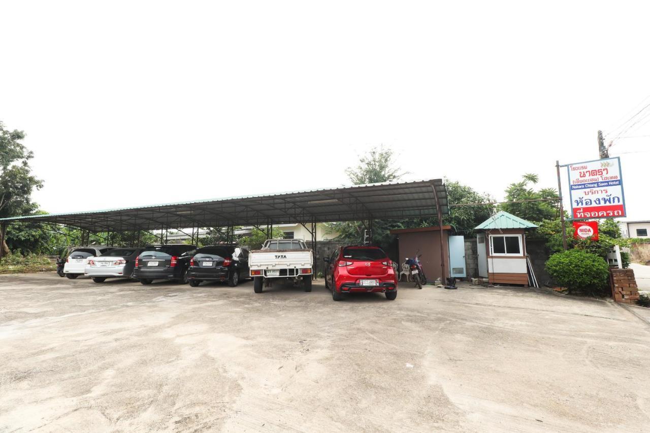 צ'יאנג סאן Oyo 359 Golden Nakara Place מראה חיצוני תמונה